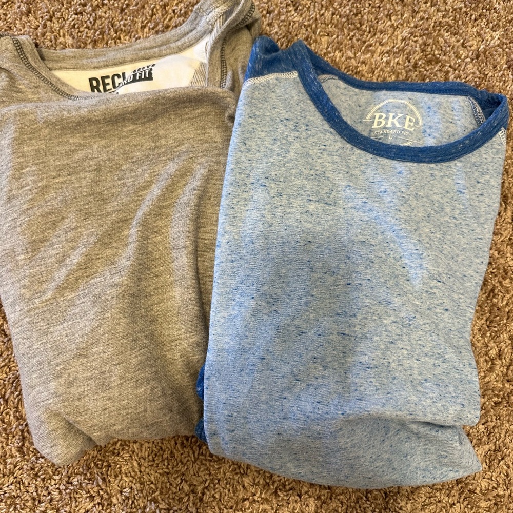 2- Buckle men’s shirts